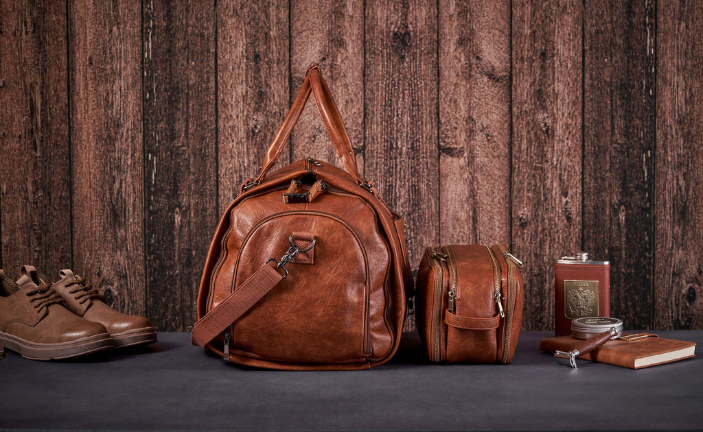 Groomsmen Travel Bags, Personalized Duffle Bag and Dopp Kit Set, Groomsmen Gifts, Cool Groomsmen Gift Sets, Gifts for Men