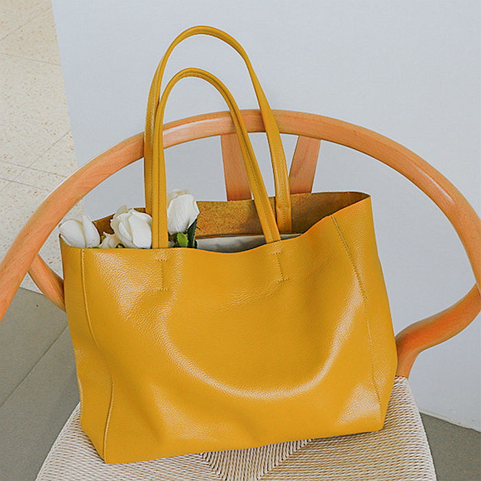 Handmade Leather Tote Bag Personalized Leather Shoulder Bag Simple Soft Large Capacity Handbag